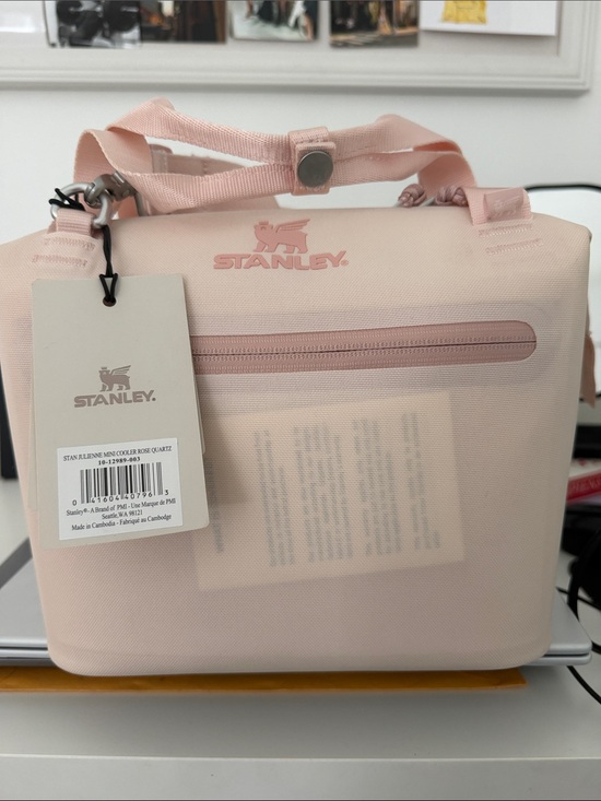 Stanley Handbags - Stanley Rose Quartz Cosmetic Cooler Bag